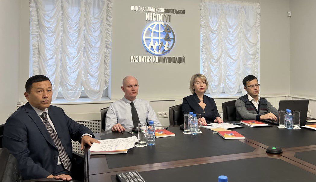 НИИРК – Ренессанс в отношениях.<br>Эксперты обсудили российского-узбекские гуманитарные связи
