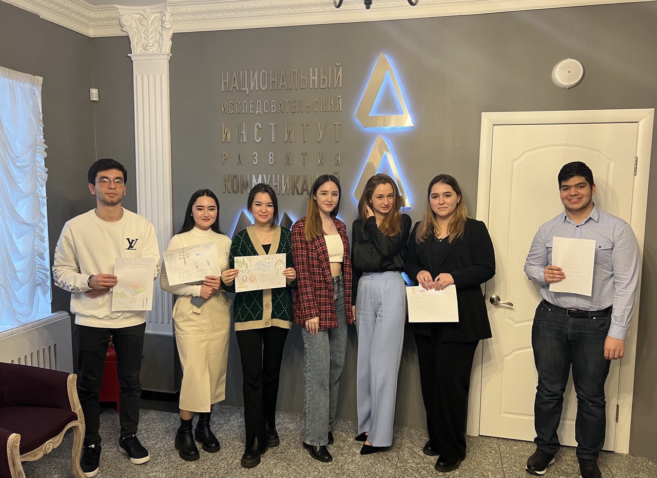 НИИРК – Международный клуб молодых исследователей провел форсайт-сессию с молодежью из Таджикистана