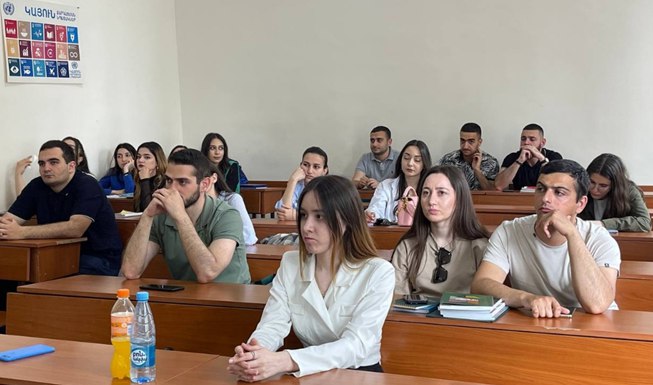 НИИРК – Школа аналитиков НИИРК начала работу в Ереване