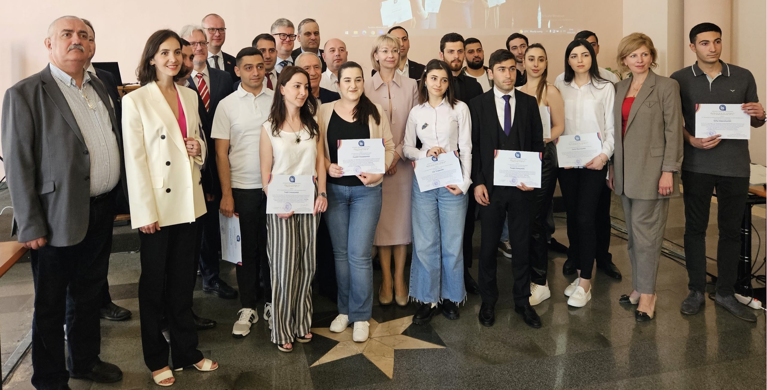 НИИРК – При поддержке НИИРК в Армении проведен конкурс на лучшую статью молодого ученого и конкурс на лучшую студенческую научную работу