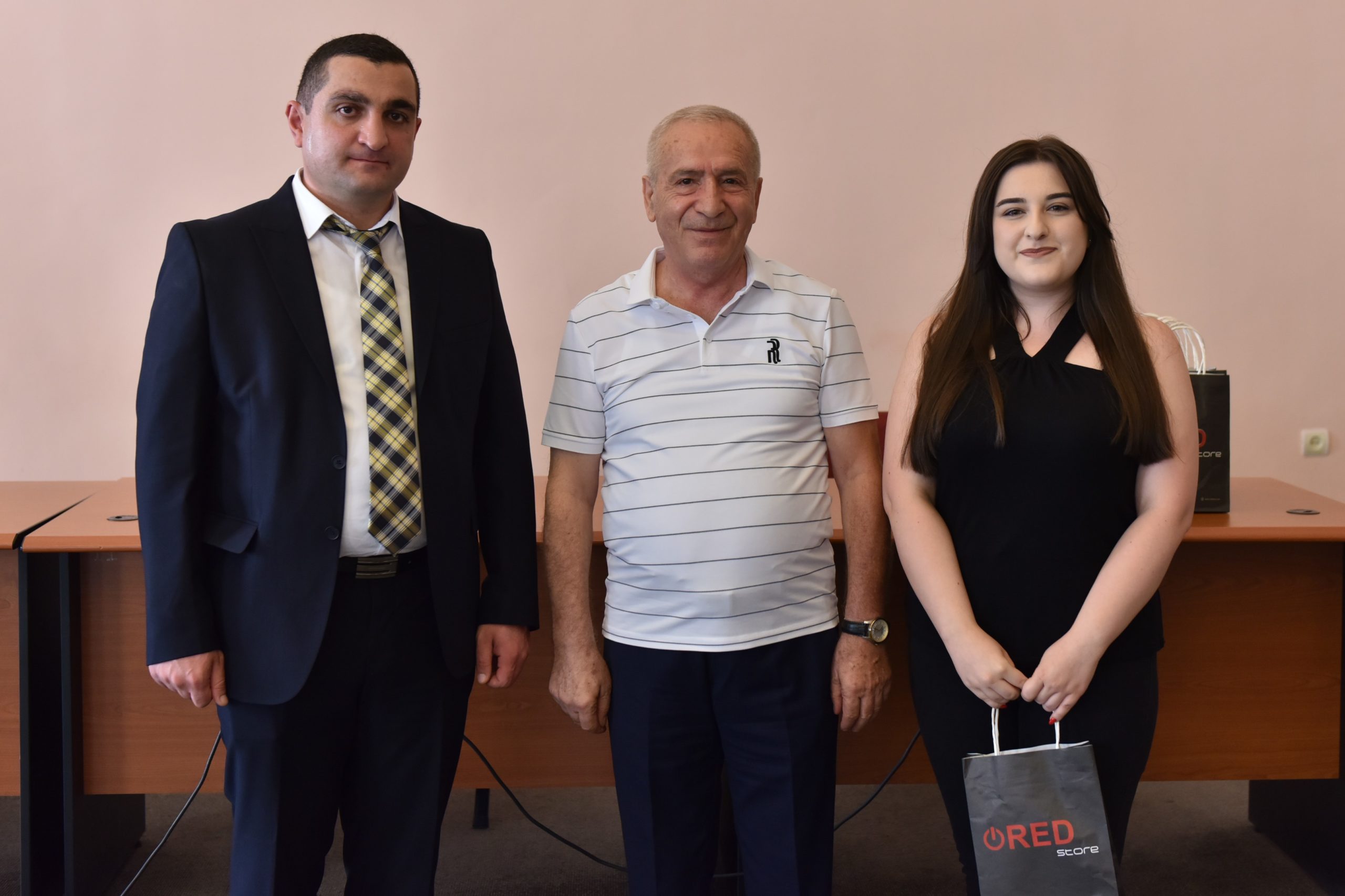НИИРК – Конкурс научных работ среди студентов и аспирантов Армении: итоги