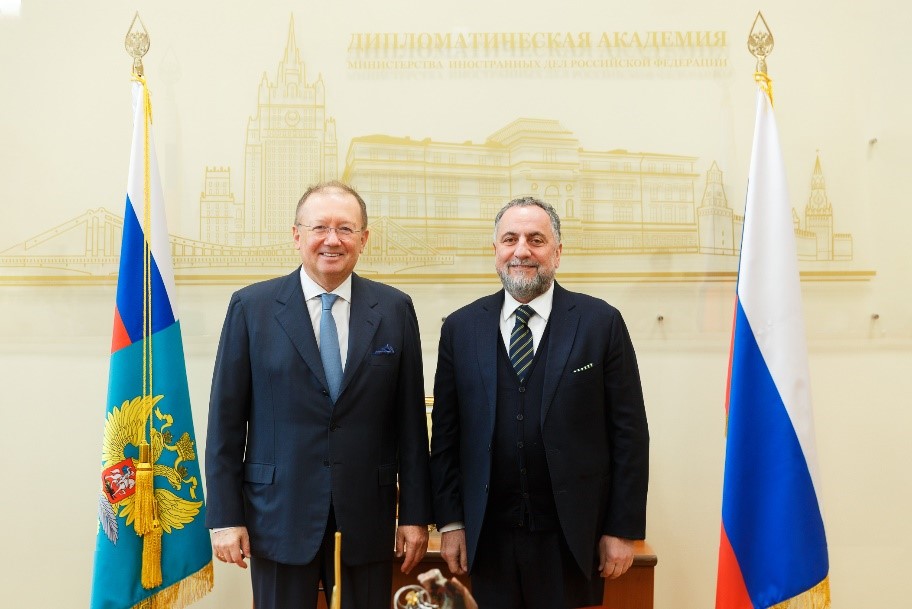 НИИРК – НИИРК и Дипломатическая академия МИД России заключили соглашение о сотрудничестве
