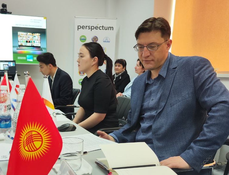 НИИРК – Участники Круглого стола в Бишкеке обсудили «Историческую память в цифровой среде: интернет-мемы, фейки, компьютерные игры»