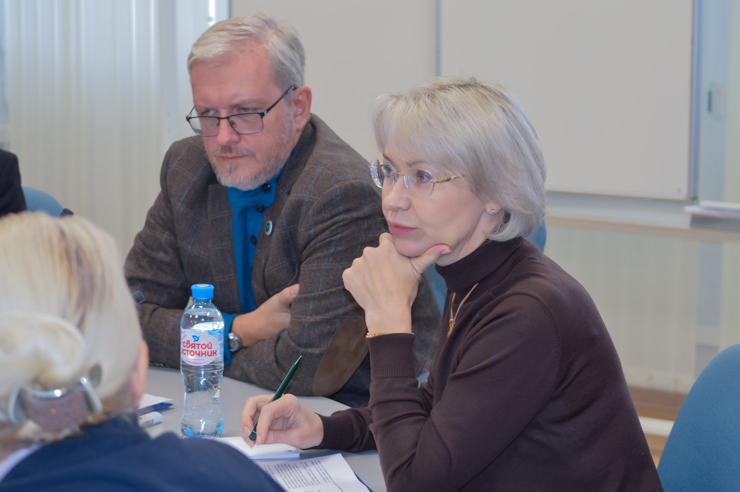 НИИРК – «Многовекторность во внешней политике» обсудили участники Программы мобильности НИИРК с российскими экспертами