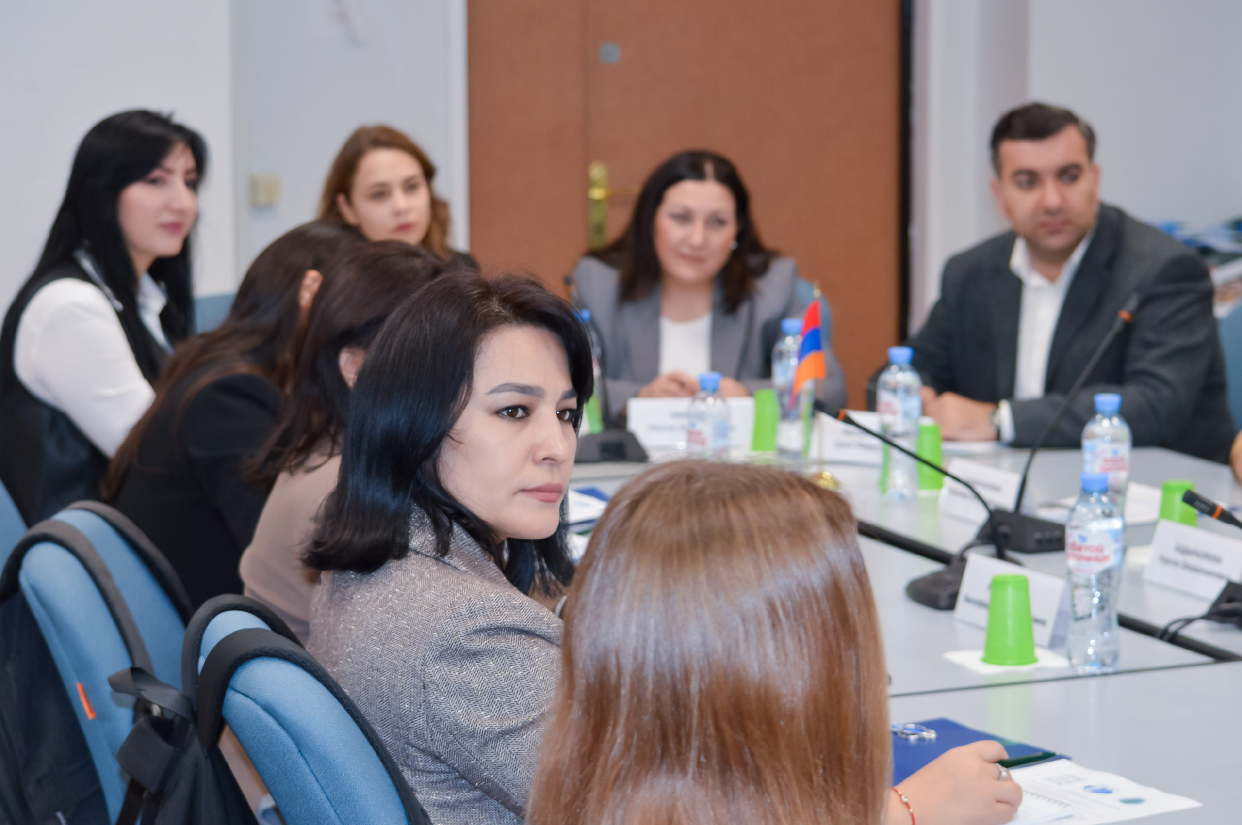 НИИРК – «Многовекторность во внешней политике» обсудили участники Программы мобильности НИИРК с российскими экспертами