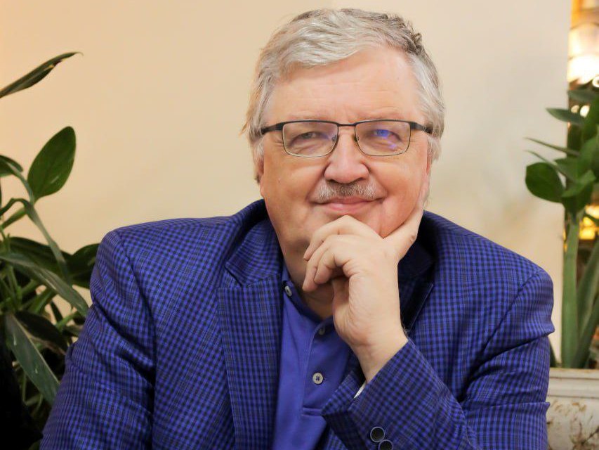 НИИРК – «Если бы мы не были вместе — мы бы не победили»: редактор «Вече» — о книге «Когда мы все были русские»