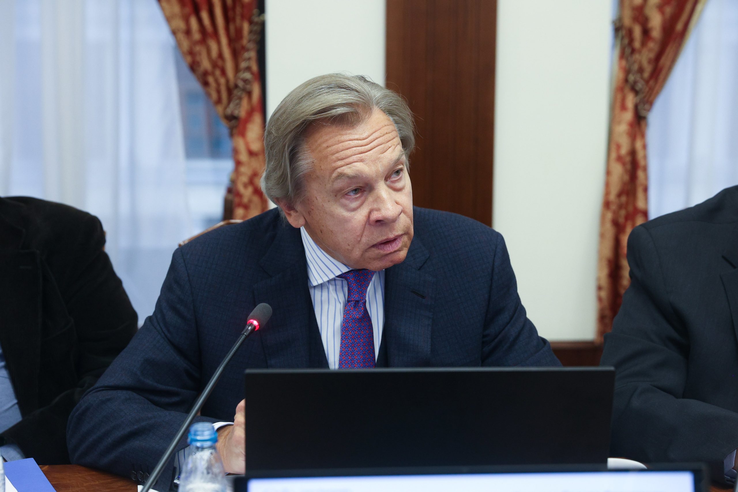 НИИРК – Владислав Гасумянов в Совете Федерации предложил создать координационный центр стратегических коммуникаций