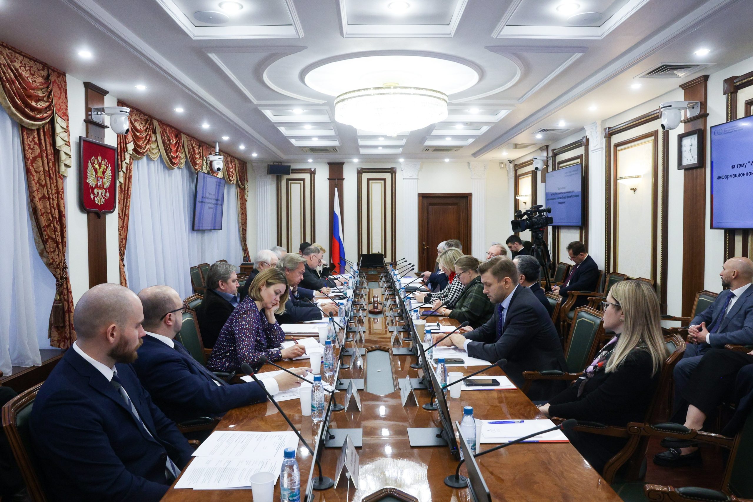 НИИРК – Владислав Гасумянов в Совете Федерации предложил создать координационный центр стратегических коммуникаций