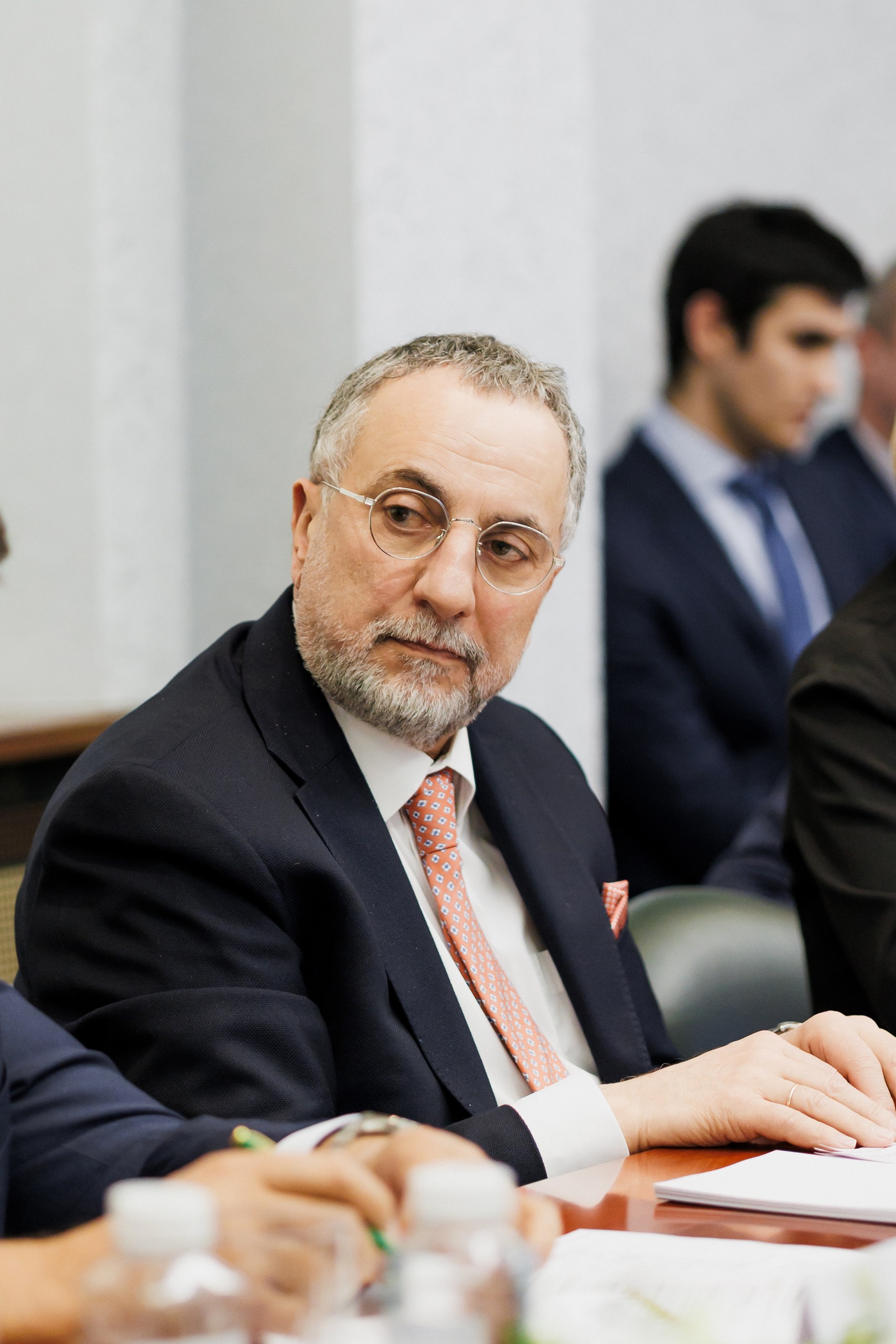 НИИРК – III Трубниковские чтения: элиты постсоветского пространства и стратегии взаимодействия