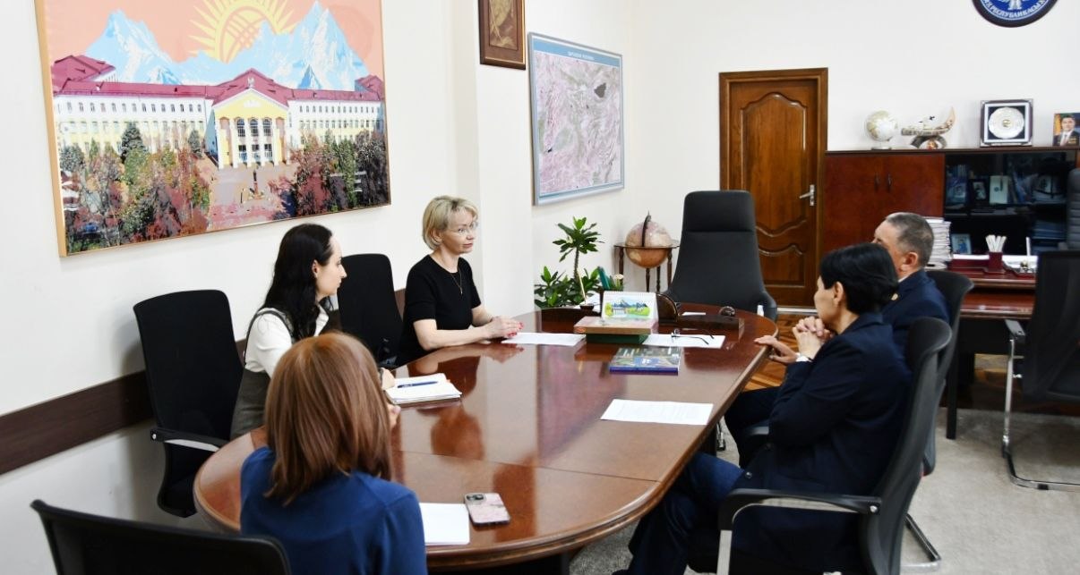 НИИРК – НИИРК и КНУ им. Ж. Баласагына продлили соглашение о сотрудничестве