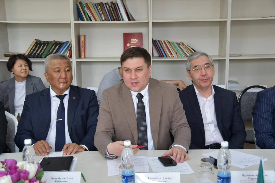 НИИРК – В Бишкеке прошла первая зарубежная сессия X Международной конференции «Россия и мир: диалоги – 2026. Новая реальность»