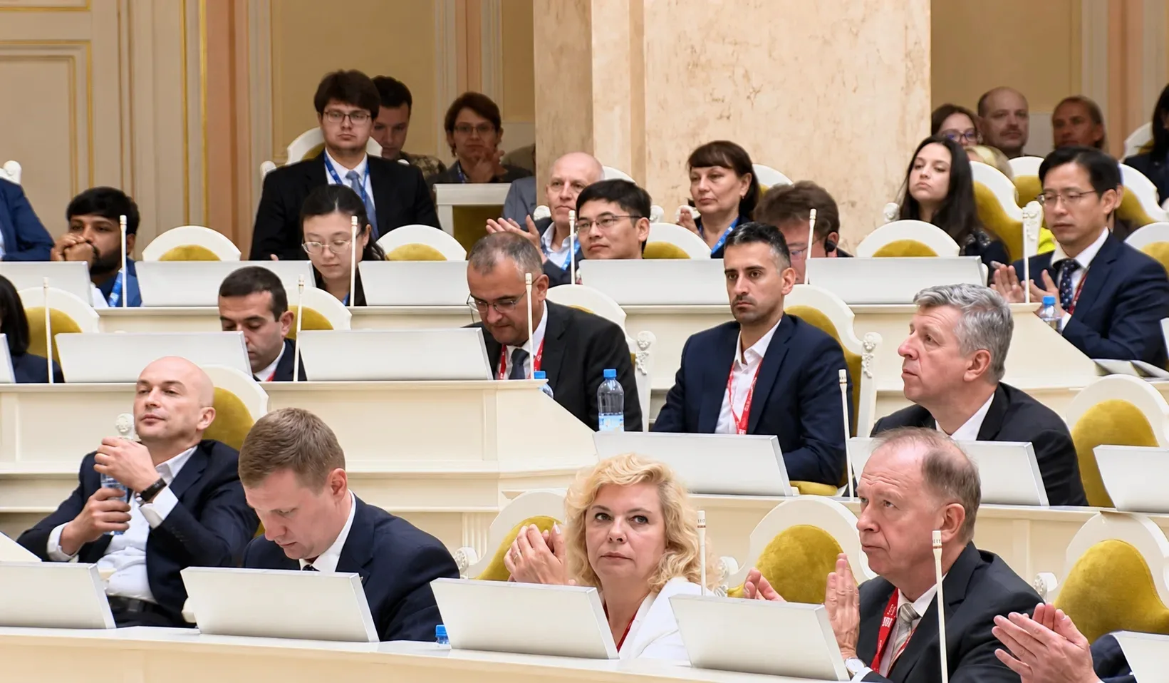 НИИРК – Ольга Гуржиева представляет НИИРК на Невском международном форуме
