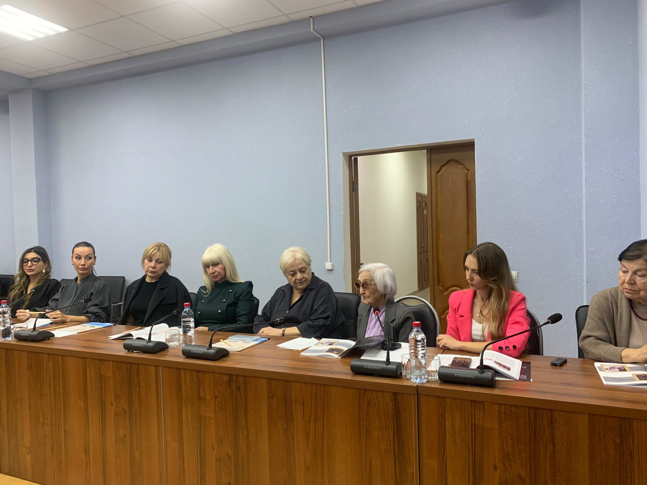 НИИРК – В Цхинвале представили 34-й выпуск журнала «Русское слово в Южной Осетии», соучредителем которого является НИИРК
